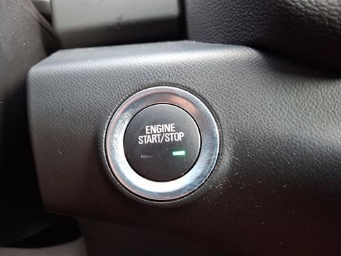 Certified 2022 GMC Terrain SLE image 24