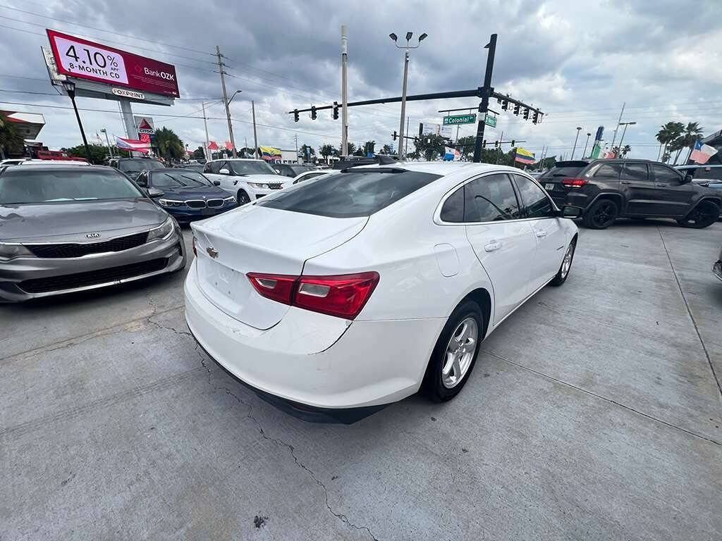 Used 2018 Chevrolet Malibu LS FWD image 6