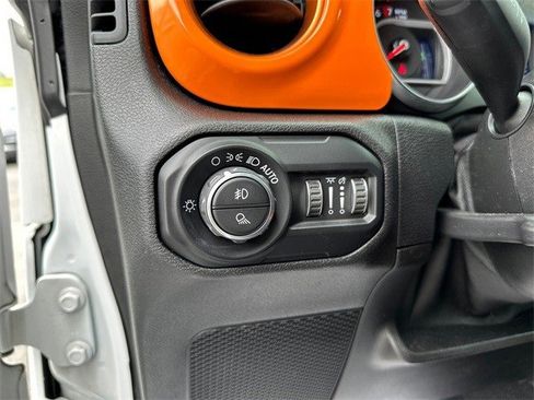 Used 2021 Jeep Gladiator Mojave image 35