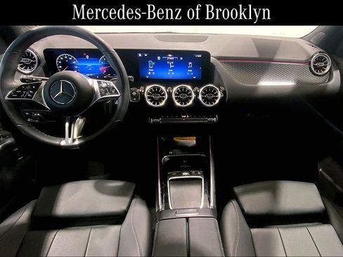Used 2026 Mercedes-Benz GLA 250 4MATIC image 16
