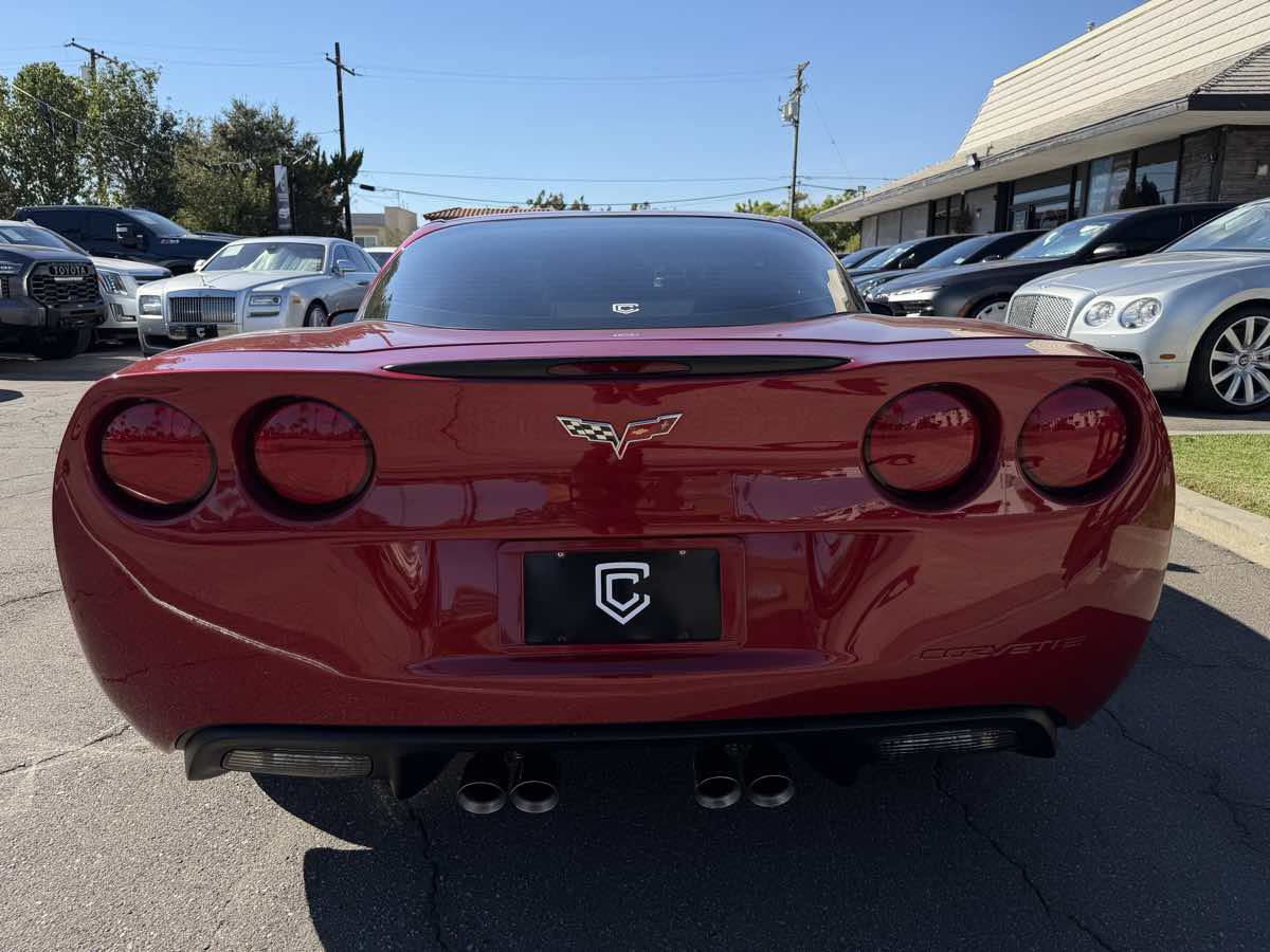 Used 2009 Chevrolet Corvette Coupe w/ Preferred Equipment Group RWD image 7