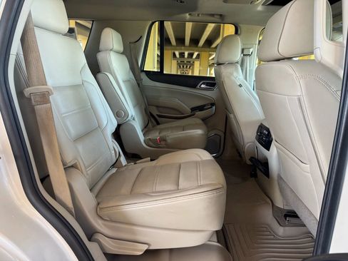 Used 2019 GMC Yukon Denali w/ Denali Ultimate Package image 28