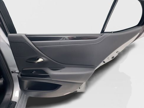 Used 2023 Lexus ES 350 w/ Accessory Package (Z2) FWD image 28
