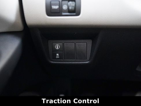 Used 2018 Honda Accord EX image 11