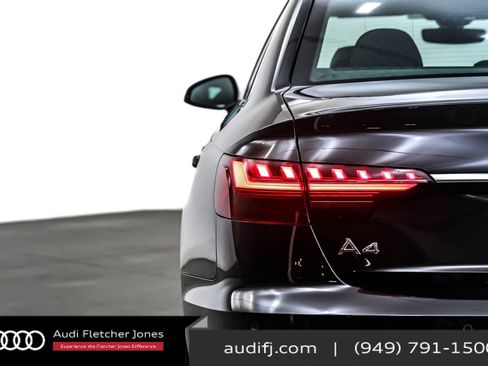 Used 2023 Audi A4 2.0T Premium w/ Convenience Package image 15