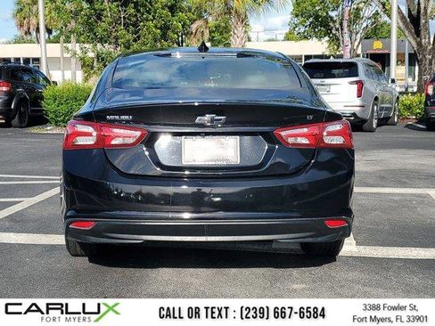 Used 2020 Chevrolet Malibu LT w/ Leather Package image 5