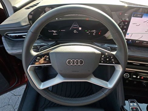 Certified 2025 Audi Q5 Premium Plus AWD/4WD image 20