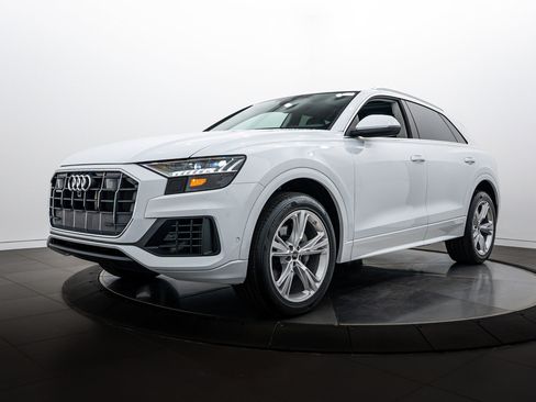 Certified 2023 Audi Q8 Premium Plus w/ Premium Plus Package AWD/4WD image 7