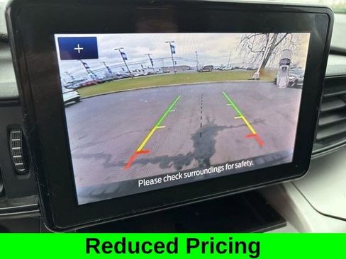 Used 2022 Ford Explorer XLT image 24