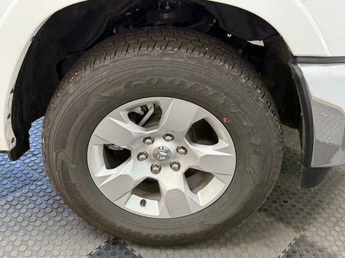 Used 2025 RAM 1500 Big Horn AWD/4WD image 14