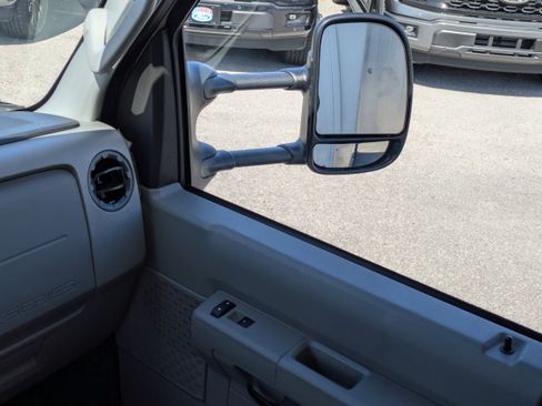 New 2026 Ford E-350 and Econoline 350 Super Duty w/ Power Equipment Group image 15