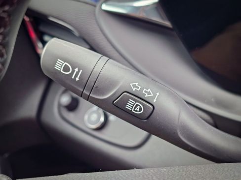 New 2026 Buick Envista Sport Touring image 19