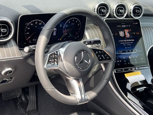 New 2026 Mercedes-Benz GLC 300 4MATIC image 14
