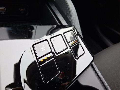 New 2025 Kia Sportage LX image 15