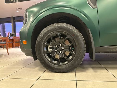 New 2025 Ford Maverick XLT w/ XLT Luxury Package image 31