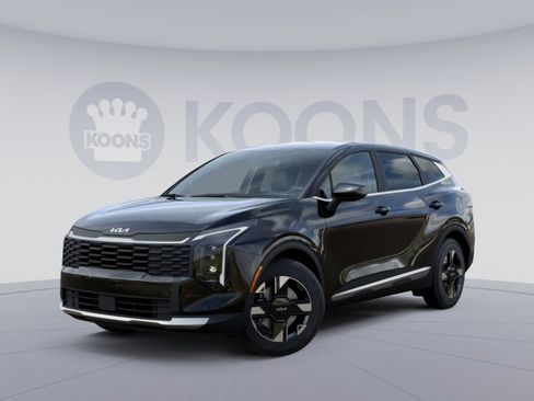 New 2026 Kia Sportage LX image 1
