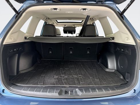 Used 2022 Subaru Forester Touring AWD/4WD image 20