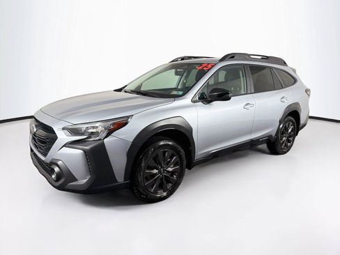 Used 2025 Subaru Outback Onyx Edition AWD/4WD image 7