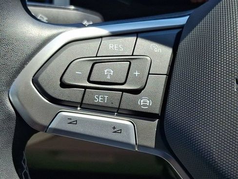 Used 2023 Volkswagen Atlas SE w/ Panoramic Sunroof Package AWD/4WD image 22