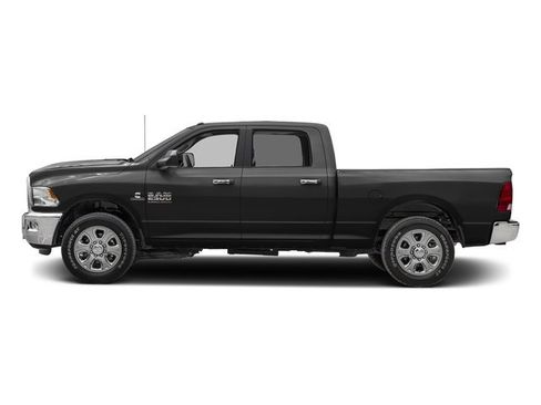 Used 2017 RAM 2500 Big Horn w/ Night Special Edition AWD/4WD image 3