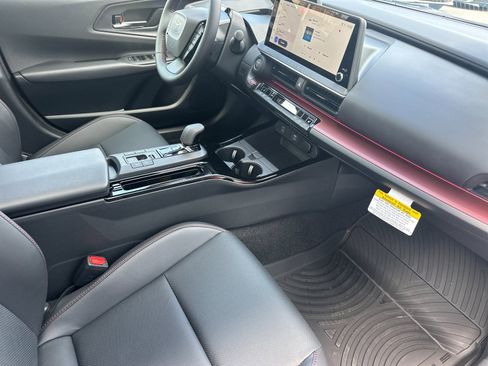 New 2026 Toyota Prius Plug-In Hybrid image 15