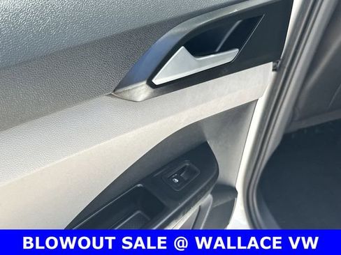 Certified 2023 Volkswagen Taos SE FWD image 13