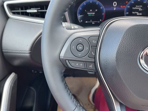 Certified 2026 Toyota Corolla Cross XLE w/ Convenience Package image 23