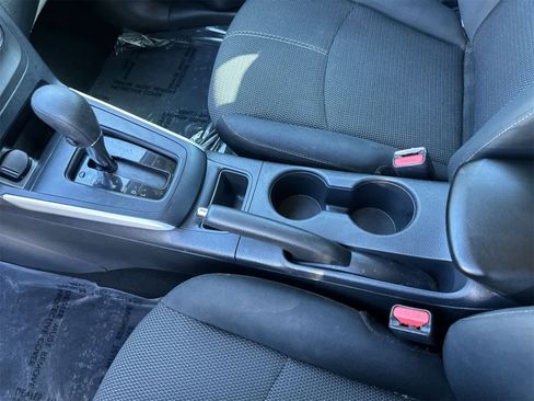 Used 2018 Nissan Sentra S image 19