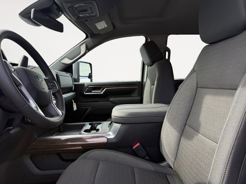New 2026 Chevrolet Silverado 2500 LT w/ Trail Boss Package AWD/4WD image 9
