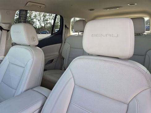 Certified 2023 GMC Acadia Denali w/ Denali Technology Package image 36