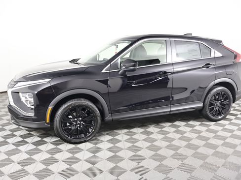 New 2026 Mitsubishi Eclipse Cross LE image 9