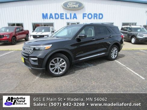 Certified 2023 Ford Explorer Limited w/ Limited Technology Package AWD/4WD image 1