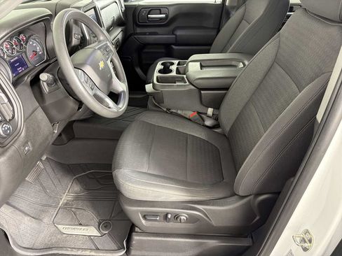 Used 2023 Chevrolet Silverado 2500 Custom w/ Custom Value Package AWD/4WD image 9