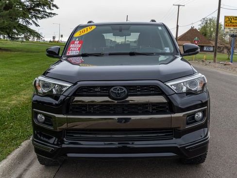Used 2019 Toyota 4Runner Limited AWD/4WD image 2