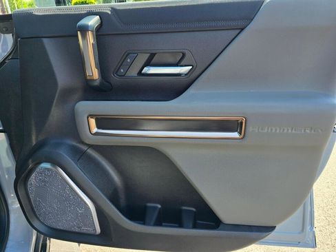 Used 2024 GMC Hummer EV 3X AWD/4WD image 29