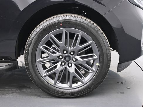 New 2026 Ford Expedition Max Platinum w/ Stealth Appearance Package image 24