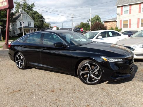 Used 2022 Honda Accord Sport image 8