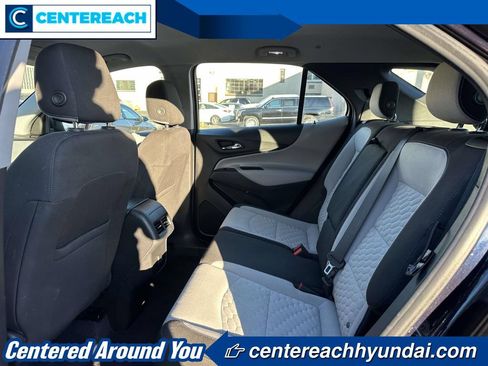 Used 2020 Chevrolet Equinox LS AWD/4WD image 10
