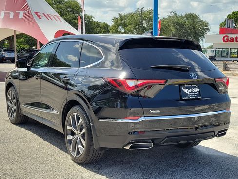 Used 2024 Acura MDX FWD w/ Technology Package image 3