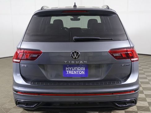 Used 2023 Volkswagen Tiguan SE R-Line AWD/4WD image 11