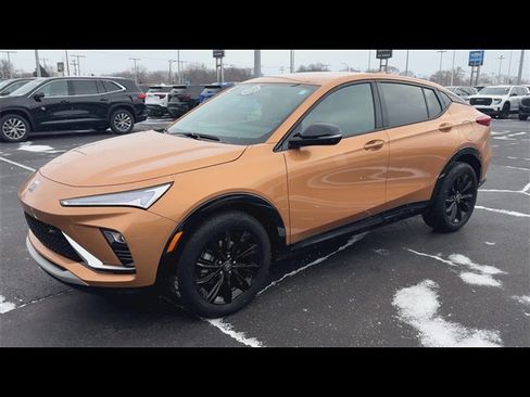 Used 2024 Buick Envista Sport Touring w/ Convenience I Package image 4