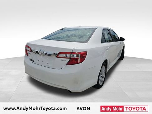Used 2012 Toyota Camry XLE w/ Leather Pkg FWD image 7