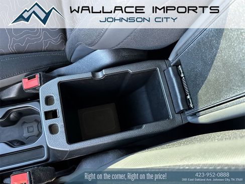 Used 2023 Jeep Renegade Latitude image 19