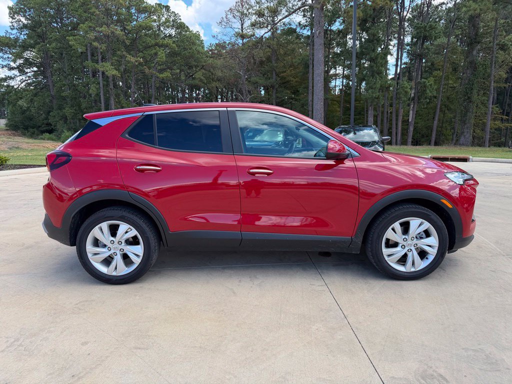 Used 2026 Buick Encore GX Preferred w/ Comfort Package FWD image 5