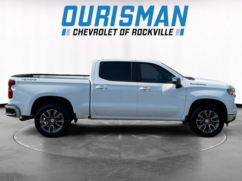 Used 2023 Chevrolet Silverado 1500 LT AWD/4WD image 7