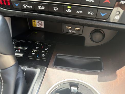 Used 2021 Lexus RX 450h AWD w/ Premium Package image 21
