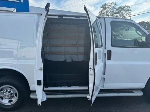 Used 2024 Chevrolet Express 2500 Full-size Cargo Van w/ Driver Convenience Package image 13