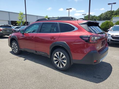 Used 2025 Subaru Outback Limited w/ Popular Package #2 image 4