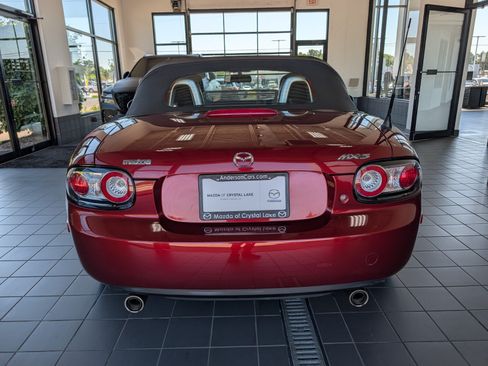 Used 2007 MAZDA MX-5 Miata Touring w/ Suspension Pkg RWD image 3