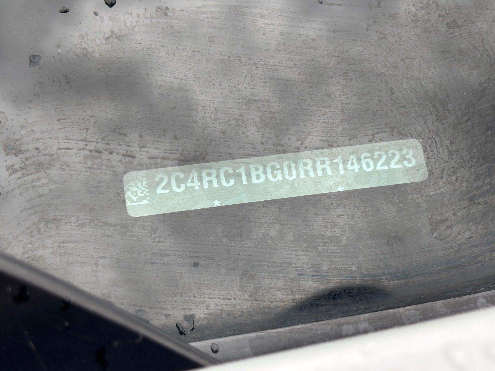 Used 2024 Chrysler Pacifica Touring-L FWD image 10